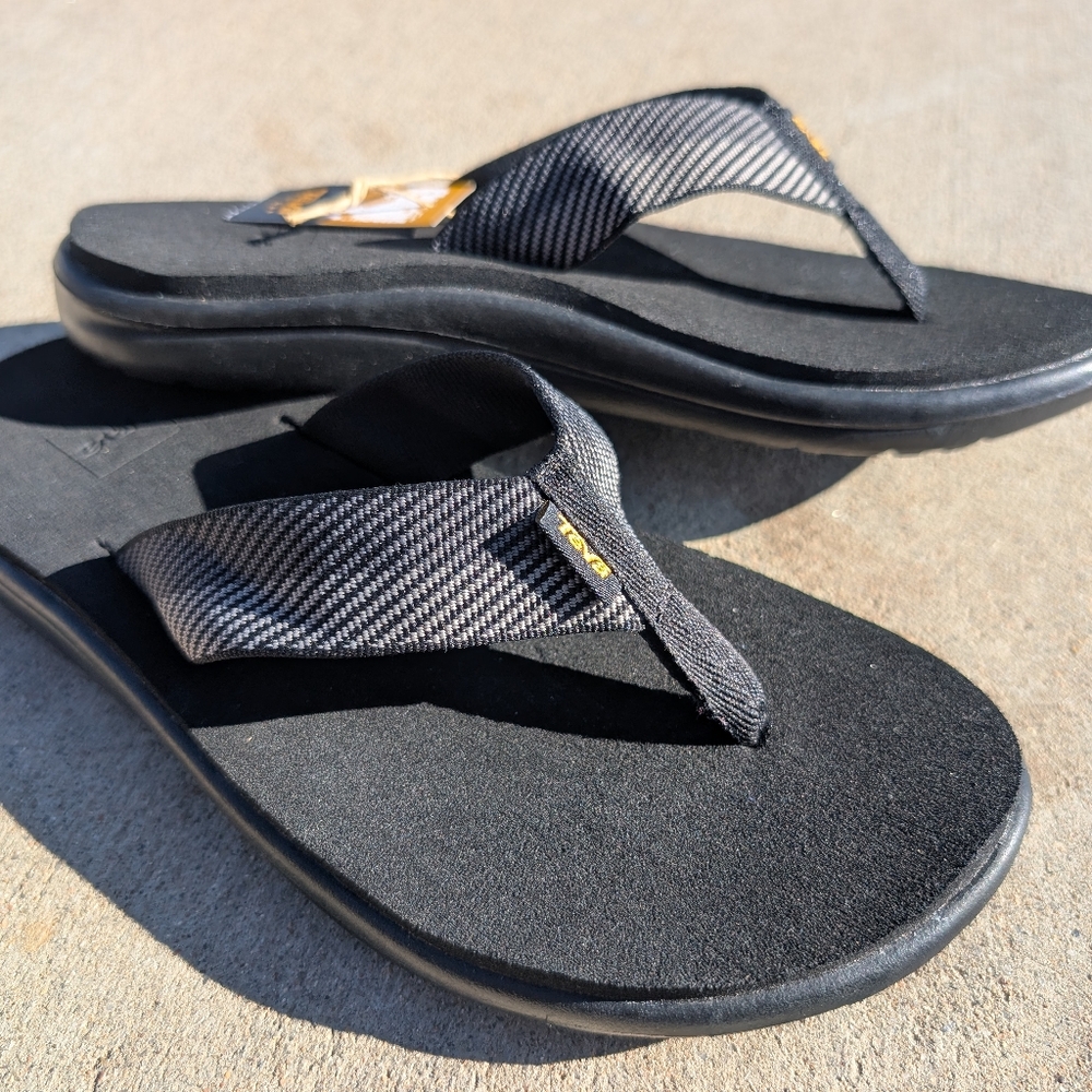 Teva Voya flip flop Size 8